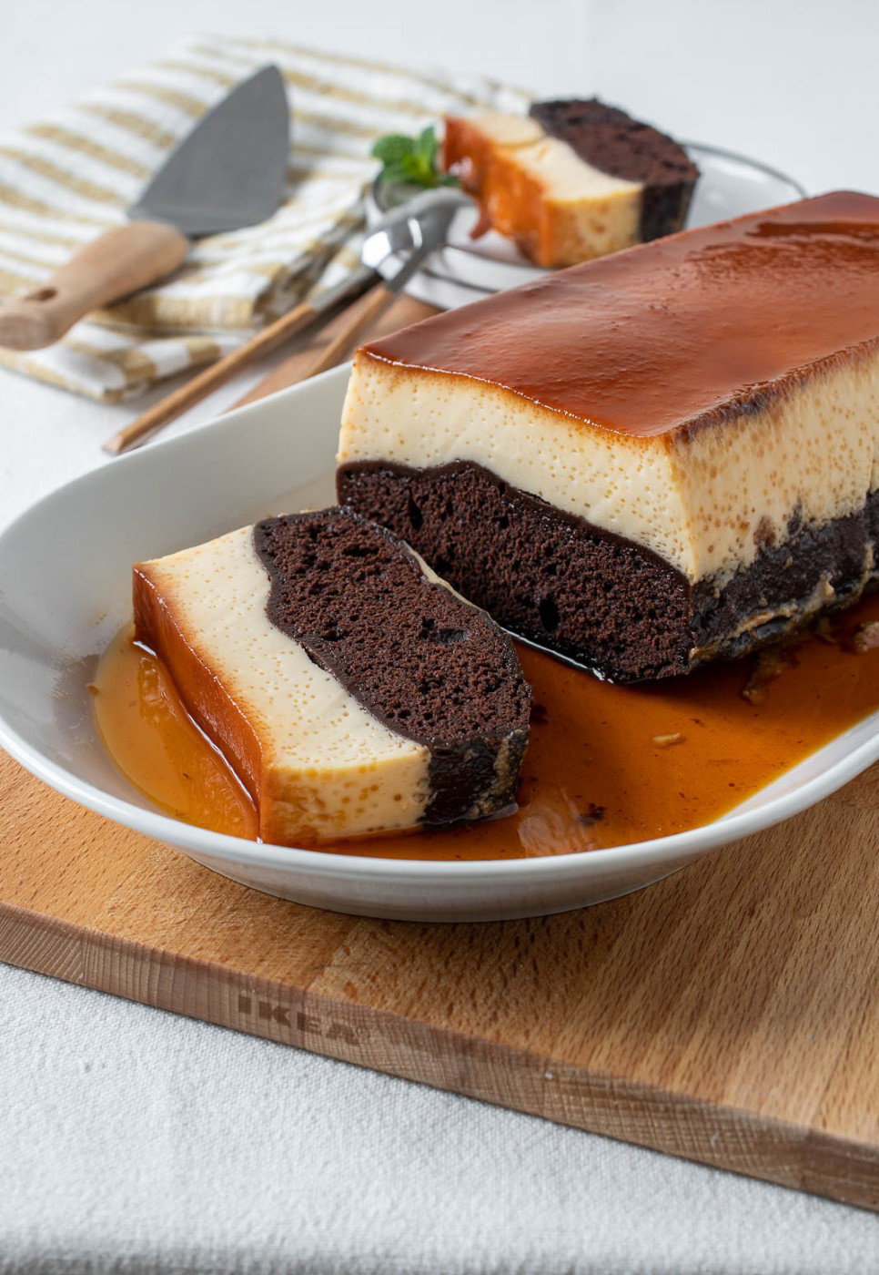 Tarta flan o chocotarta. Un postre de chocolate y flan