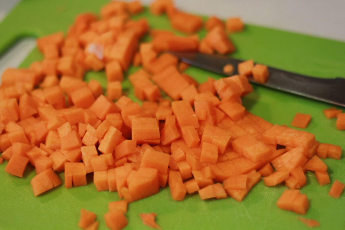 fabes rojas verduras paso 17