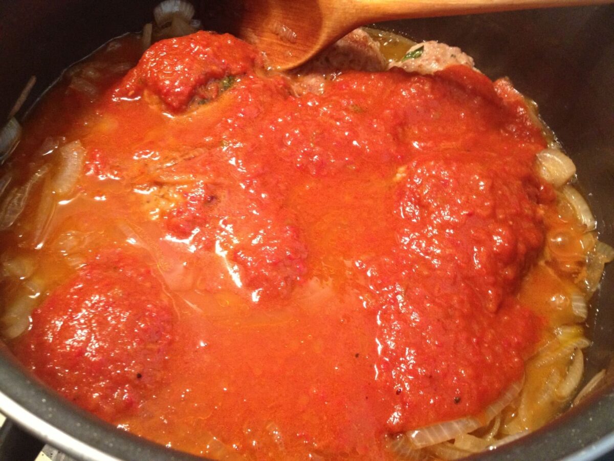 filetes rusos con tomate y albahaca paso16