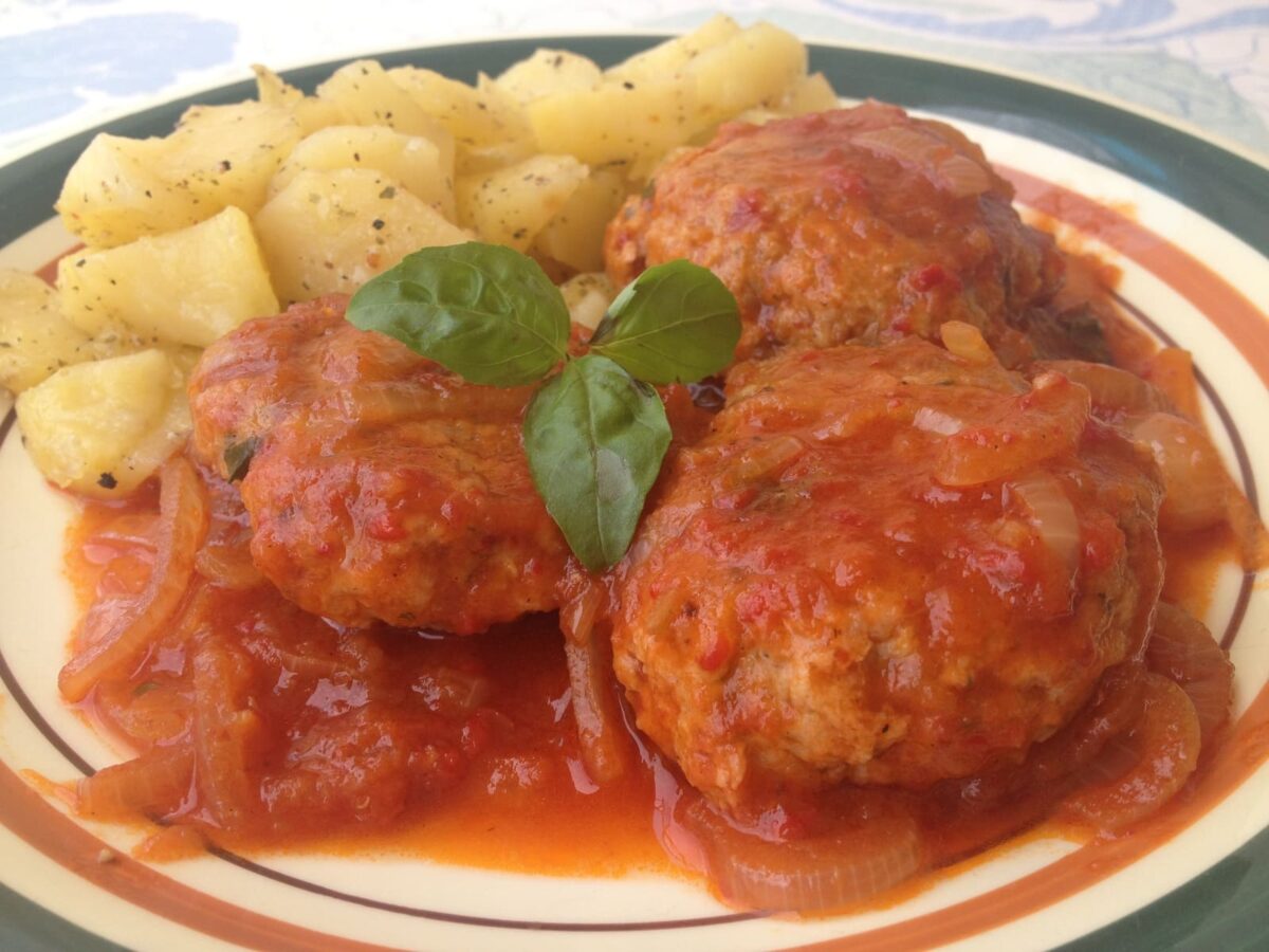 filetes rusos con tomate y albahaca paso21