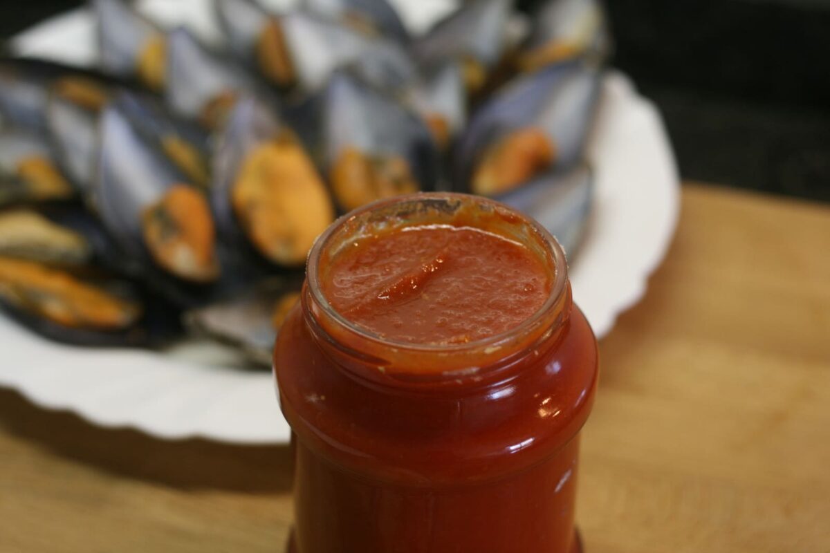 mejillones en salsa picante paso 9