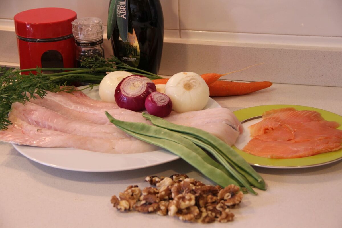 merluza rellena de salmón y nueces paso 1
