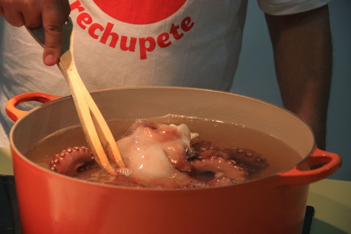 pulpo a la gallega tradicional paso 7