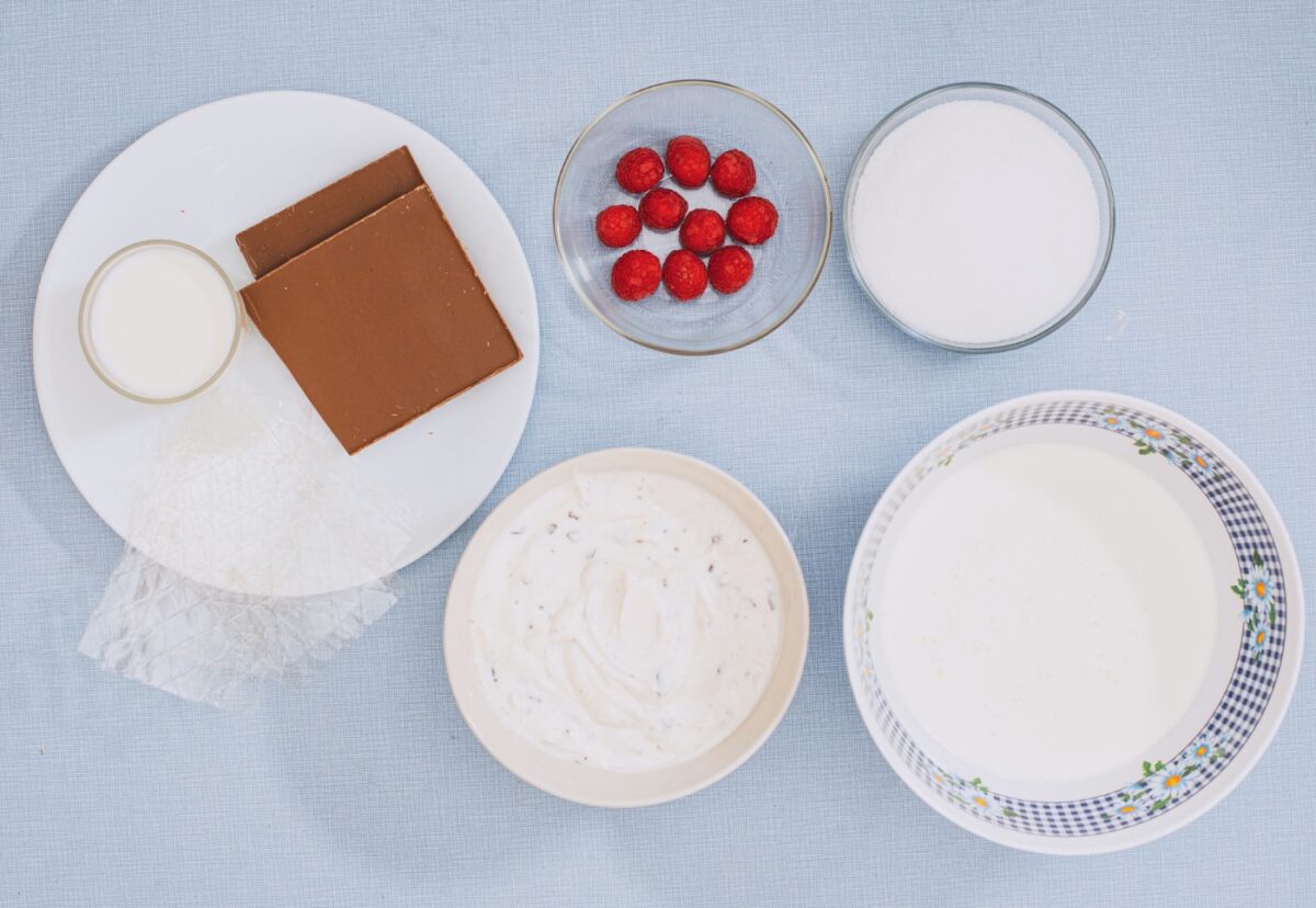 Tarta Stracciatella paso a paso y muy sencilla