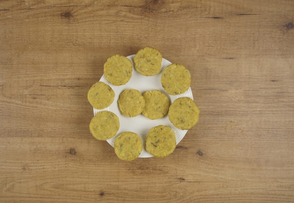 Arepas de plátano macho maduro paso a paso
