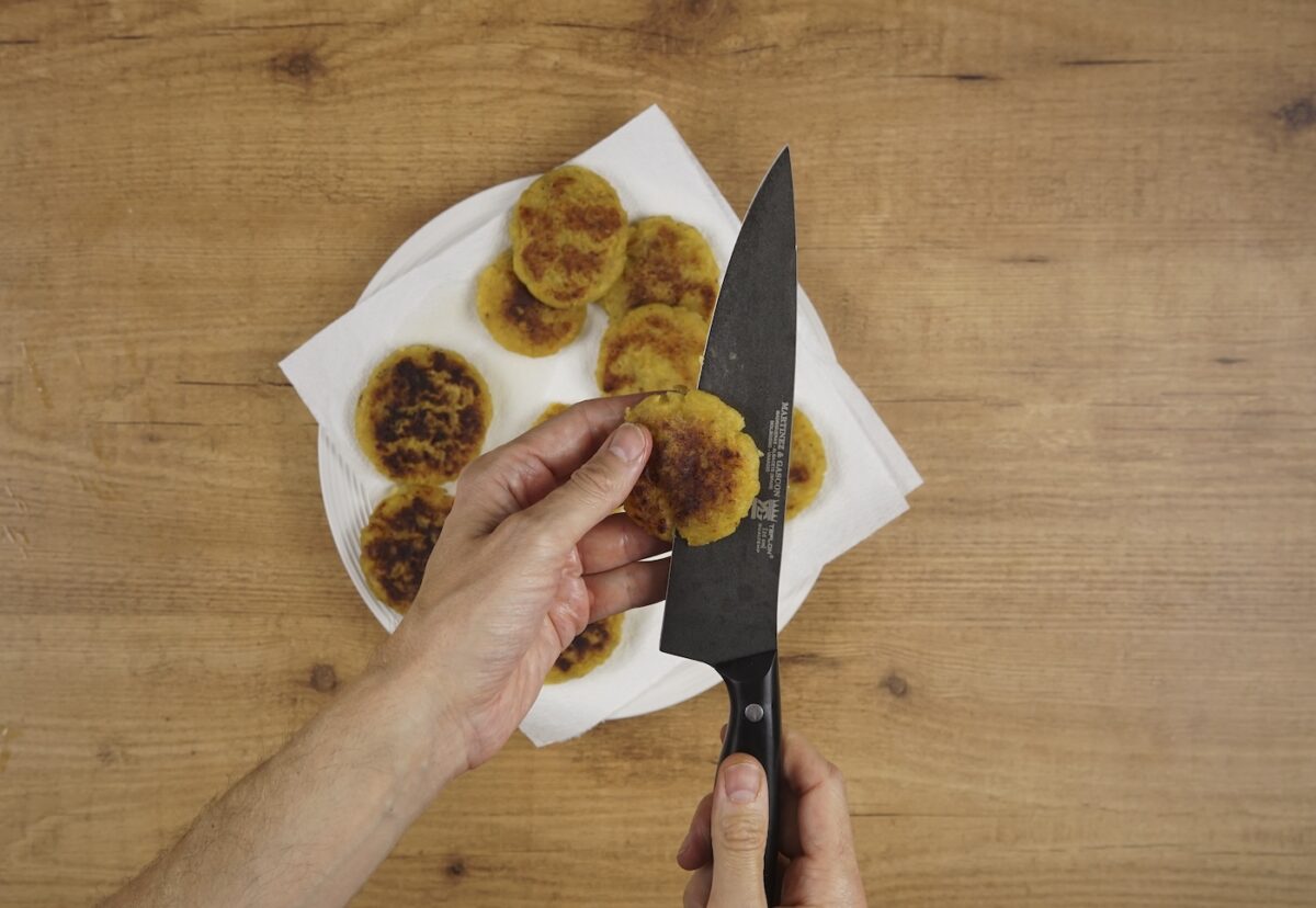 Arepas de plátano macho maduro paso a paso