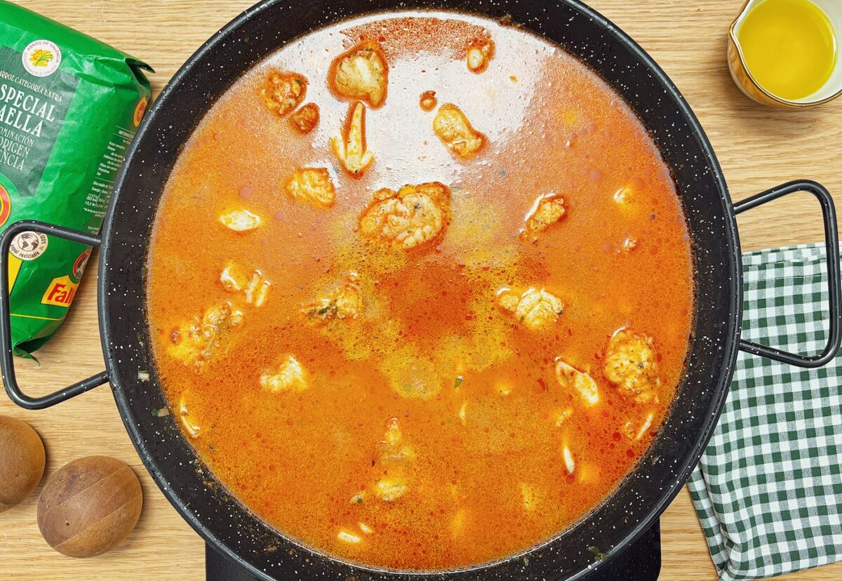 Arroz al senyoret. El arroz típico y clásico de la Comunidad Valenciana