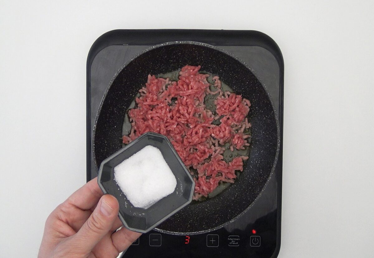 Burritos de carne picada y frijoles paso a paso