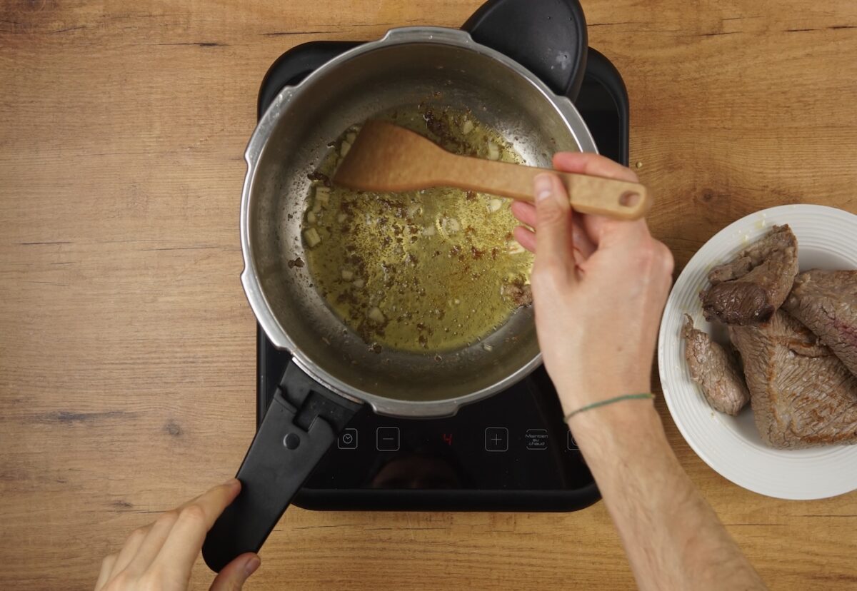 Carne mechada al estilo venezolano paso a paso