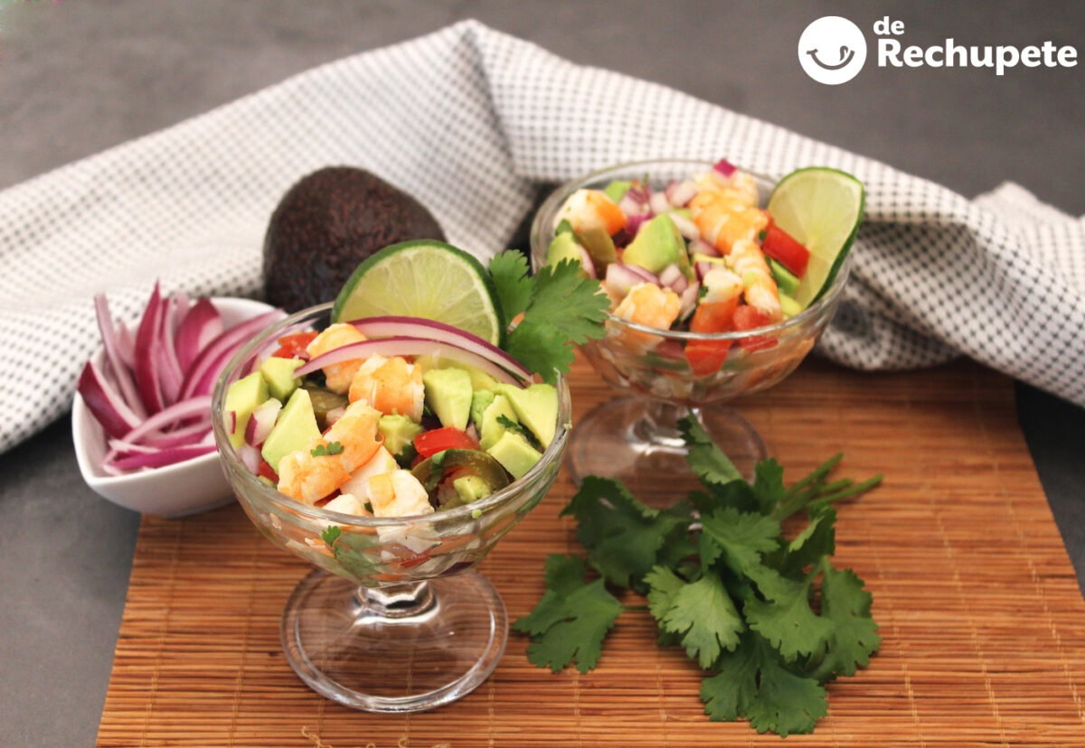 Ceviche de langostinos con aguacate paso a paso