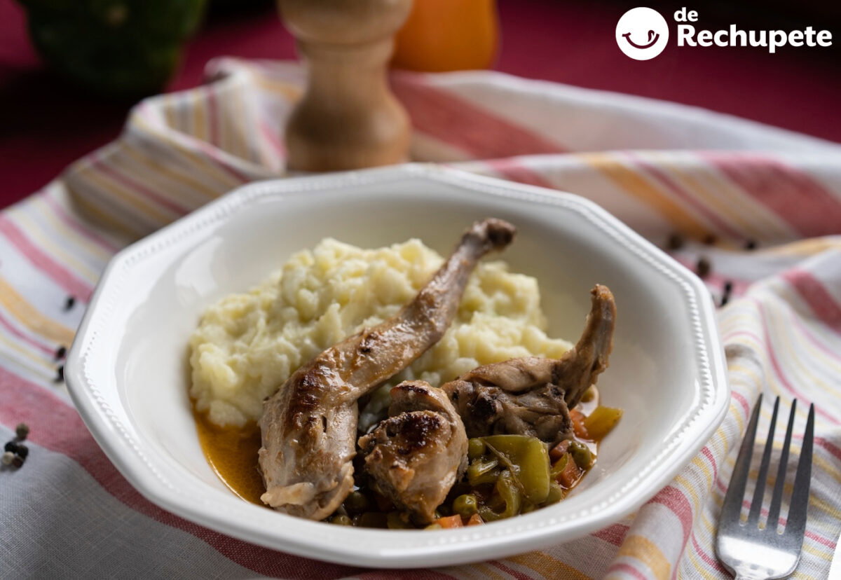 Conejo a la cazadora. Una receta clásica y tradicional paso a paso