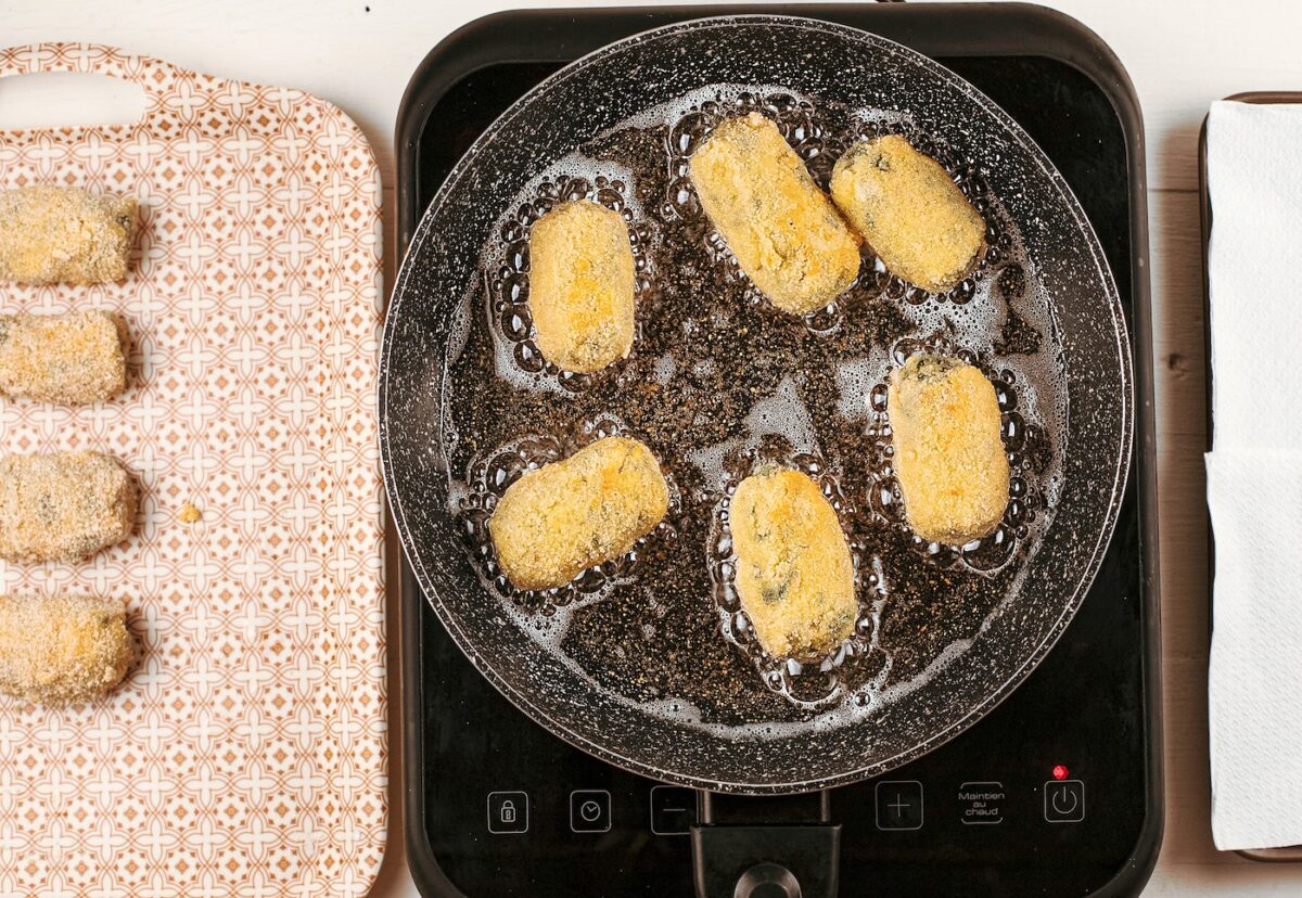 Croquetas de espinacas y piñones. Una receta riquísima