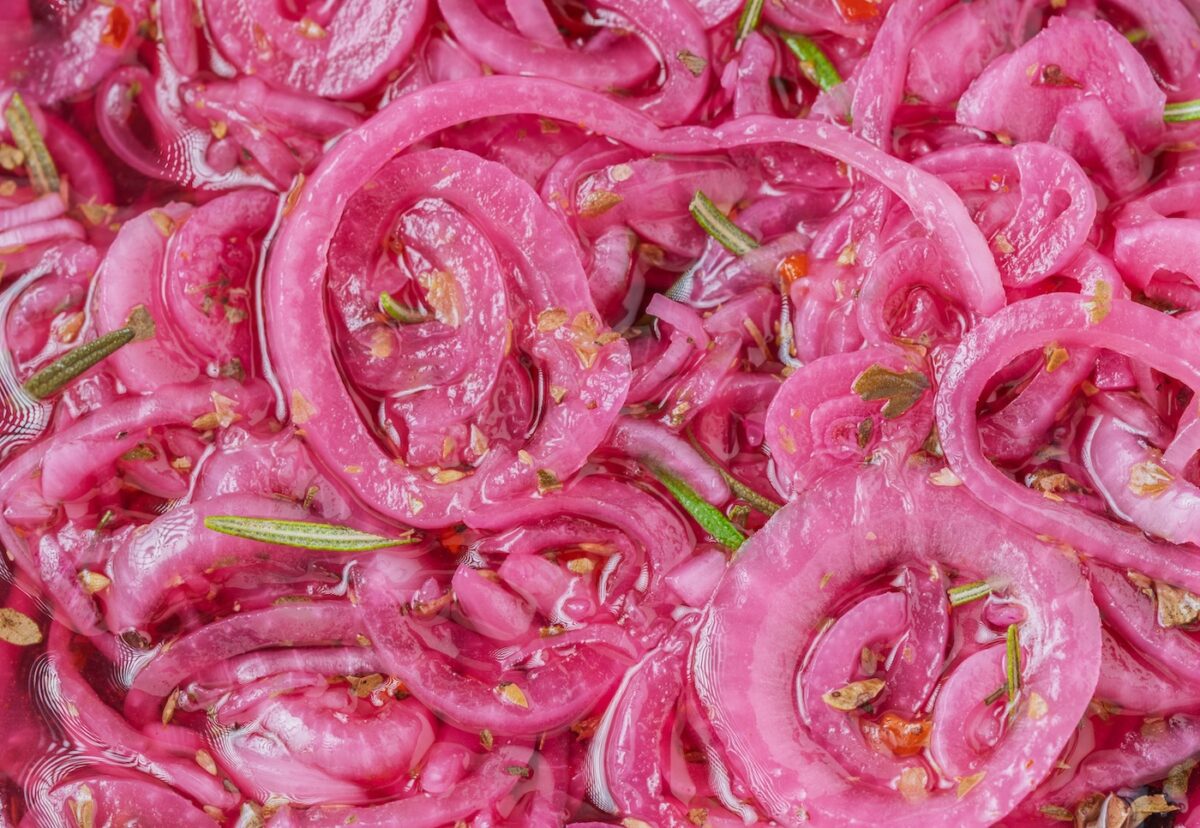 Escabeche. ¿Qué es y cómo se hace? Consejos y 10 recetas