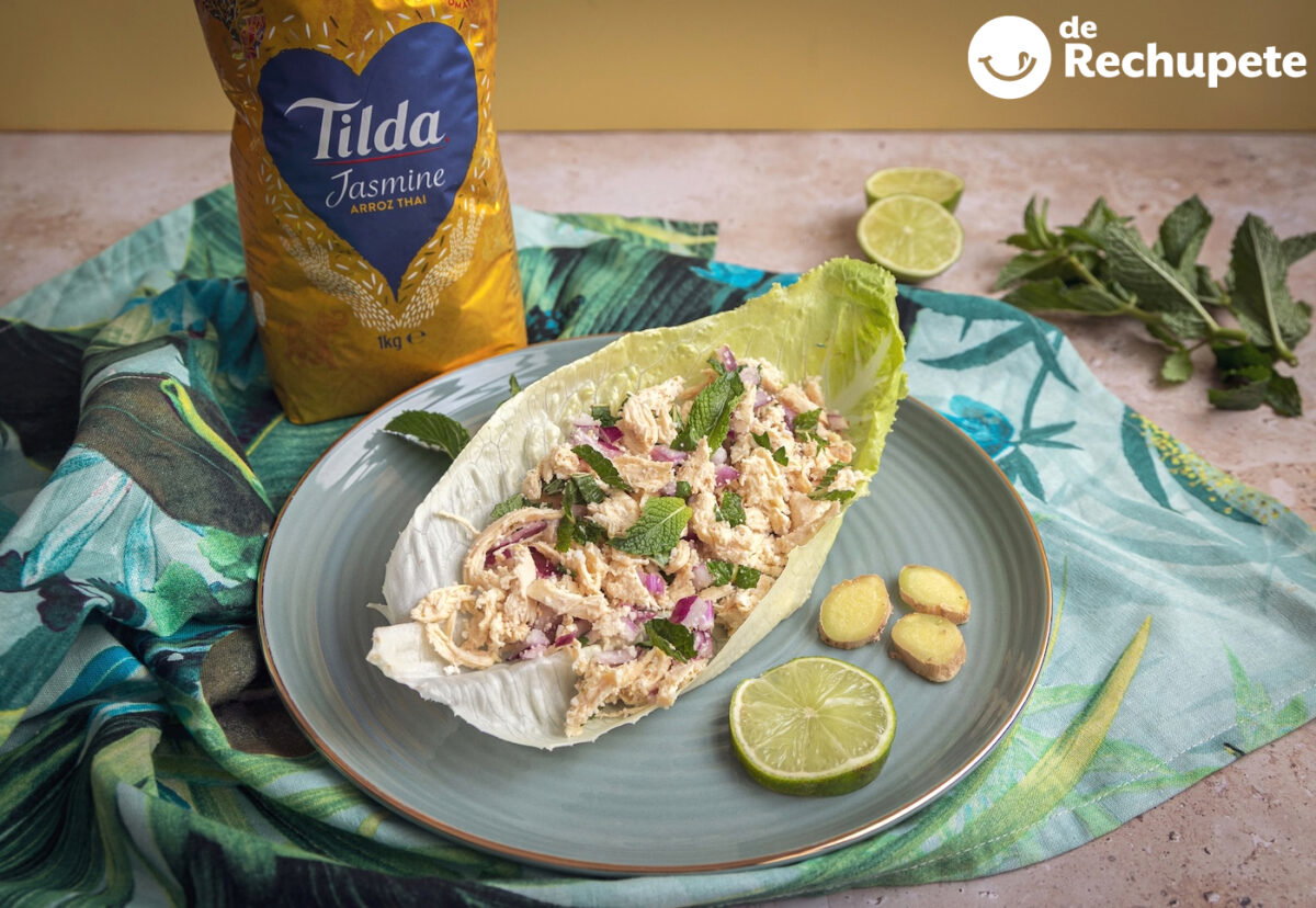 Ensalada de pollo estilo Thai (Laab Kai)