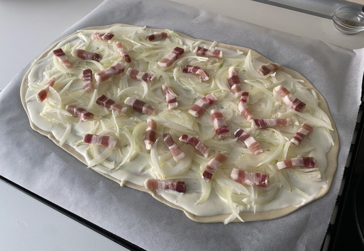 Flammkuchen o tarte flambée. Una receta de origen alsaciano