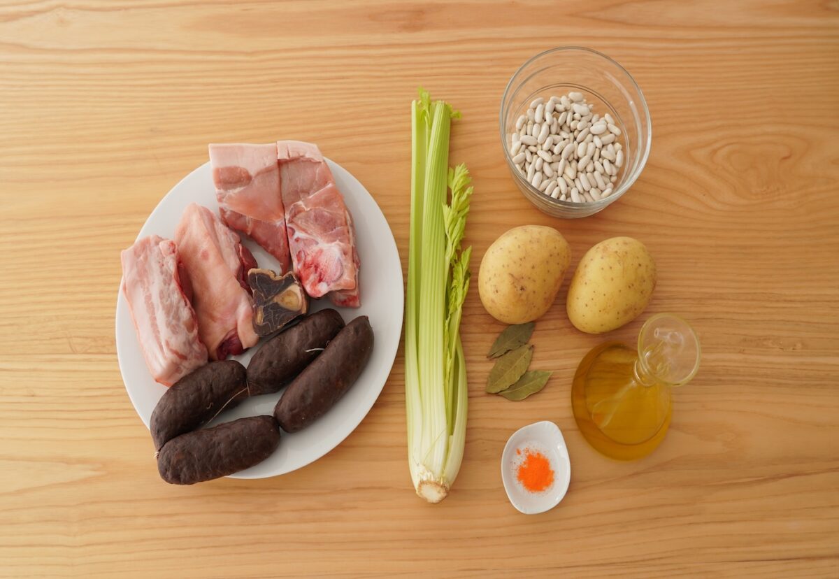 Olla de cerdo murciana. Un cocido tradicional delicioso