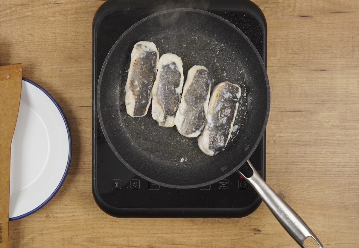 Pescado a la roteña. Una receta fácil de Cádiz