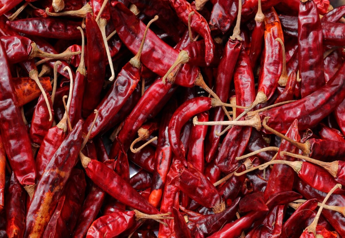 Pimientos secos: ¿Qué son? ¿Cómo rehidratarlos? Y recetas para utilizarlos