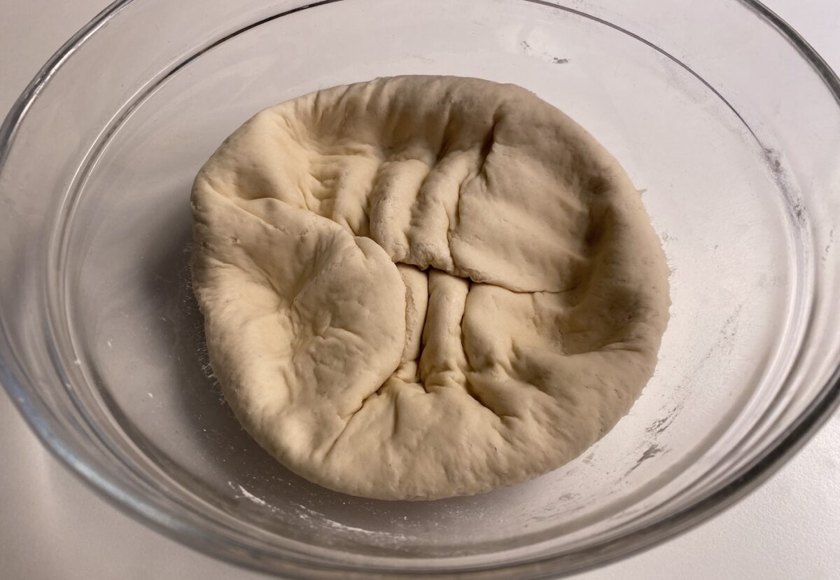 Cómo hacer un calzone clásico, el primo cercano de la pizza