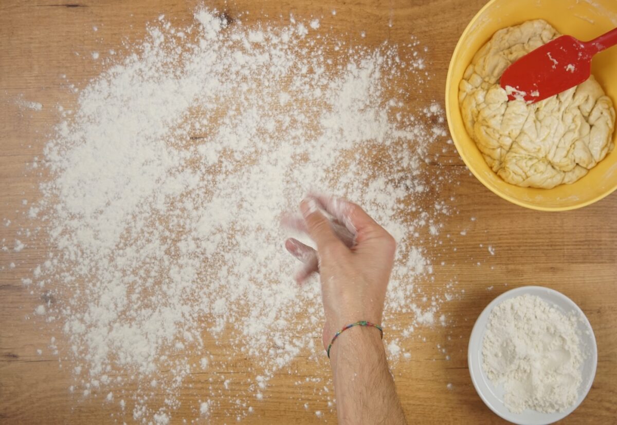 Pizza napolitana con masa casera