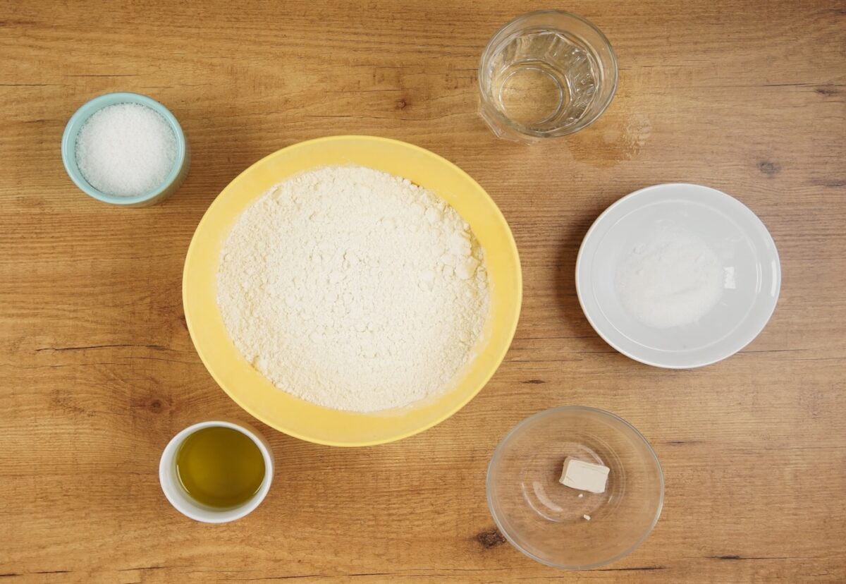Pizza napolitana con masa casera