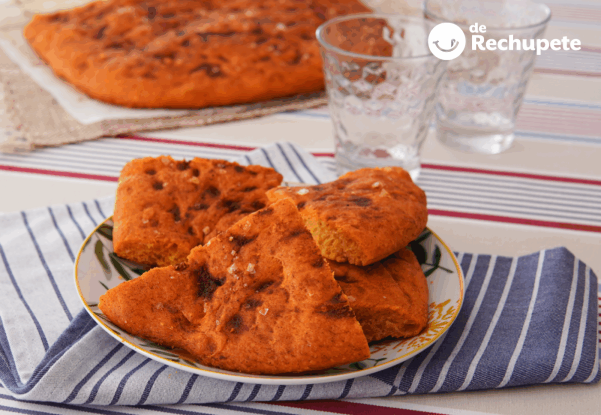 Torta de pimiento molido de Lorca