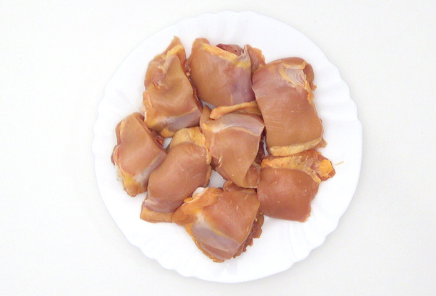 Pollo en salsa de tomate
