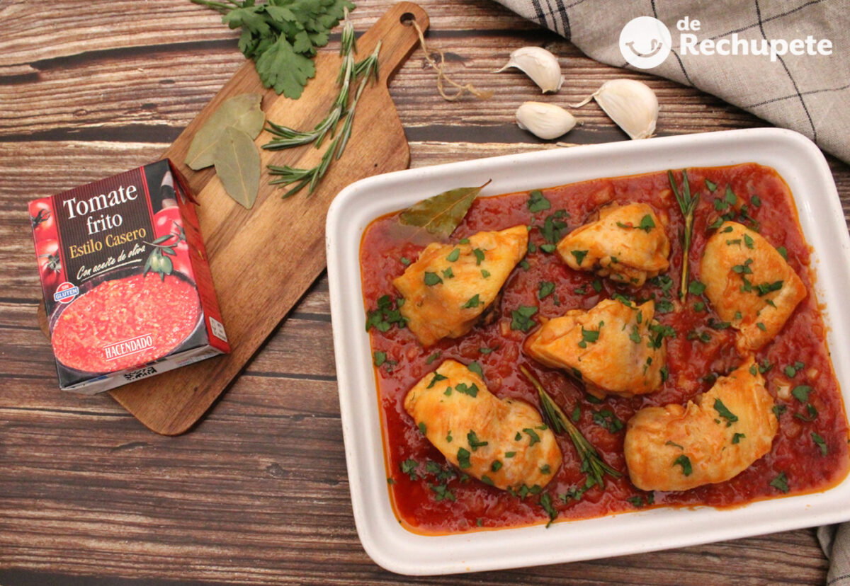 Pollo en salsa de tomate