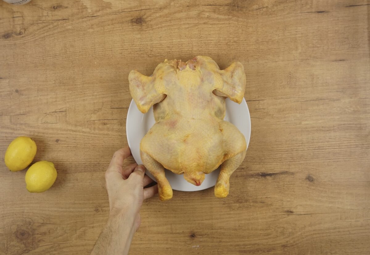 Pollo sentado a la cerveza paso a paso