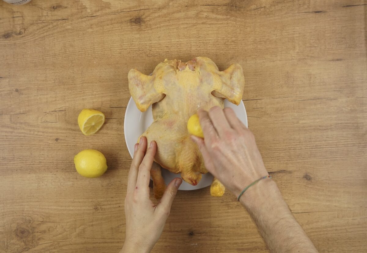Pollo sentado a la cerveza paso a paso