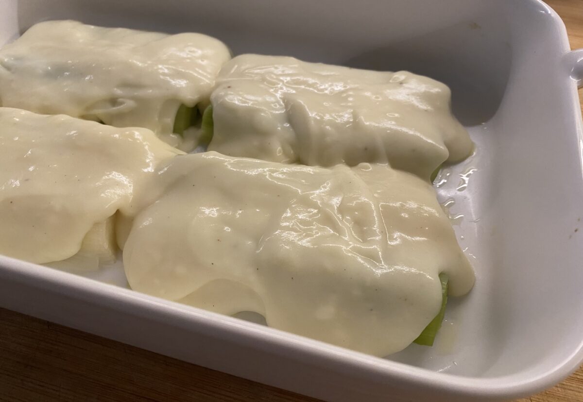 Puerros gratinados. Una receta fácil paso a paso