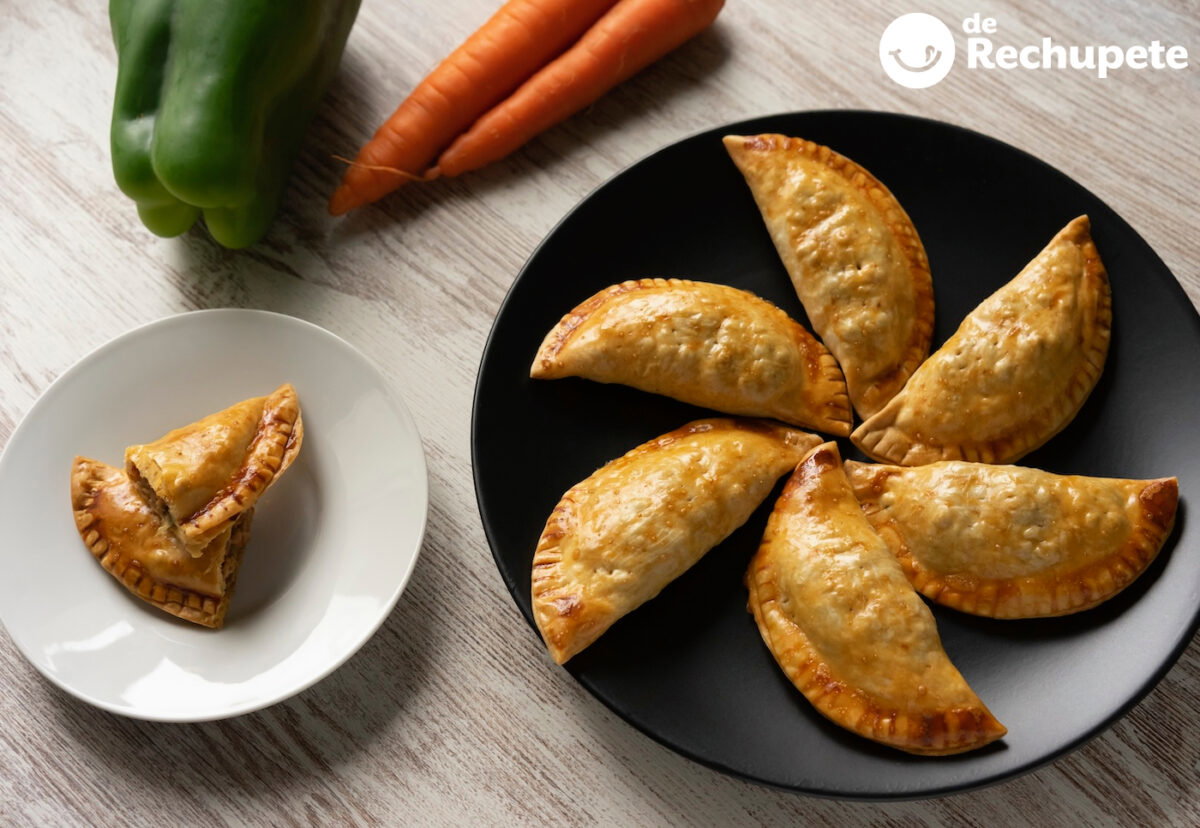 Empanadillas de carne al horno. Una receta fácil para todos los días