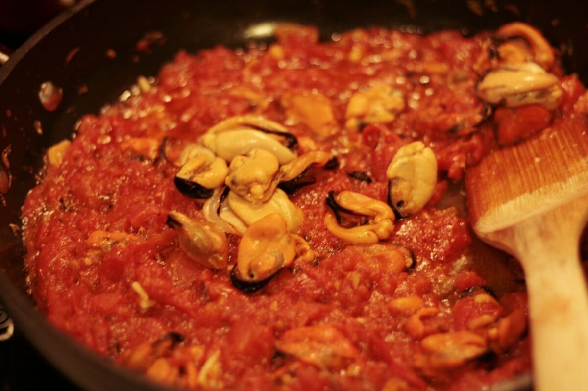 espaguetis con almejas paso 12