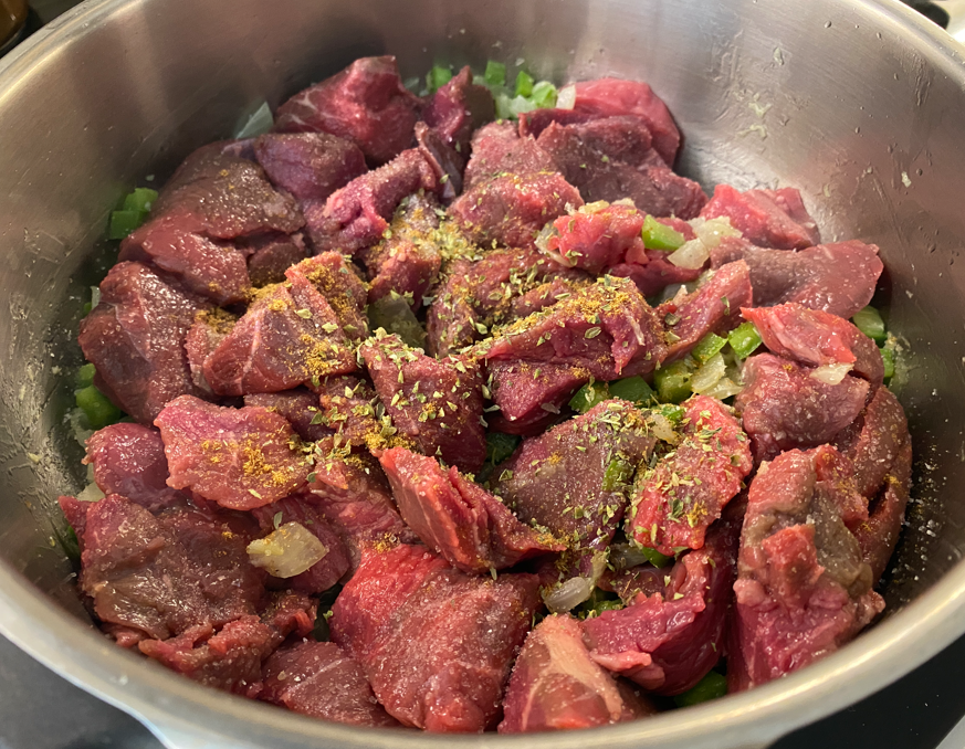 Estofado de carne al estilo colombiano