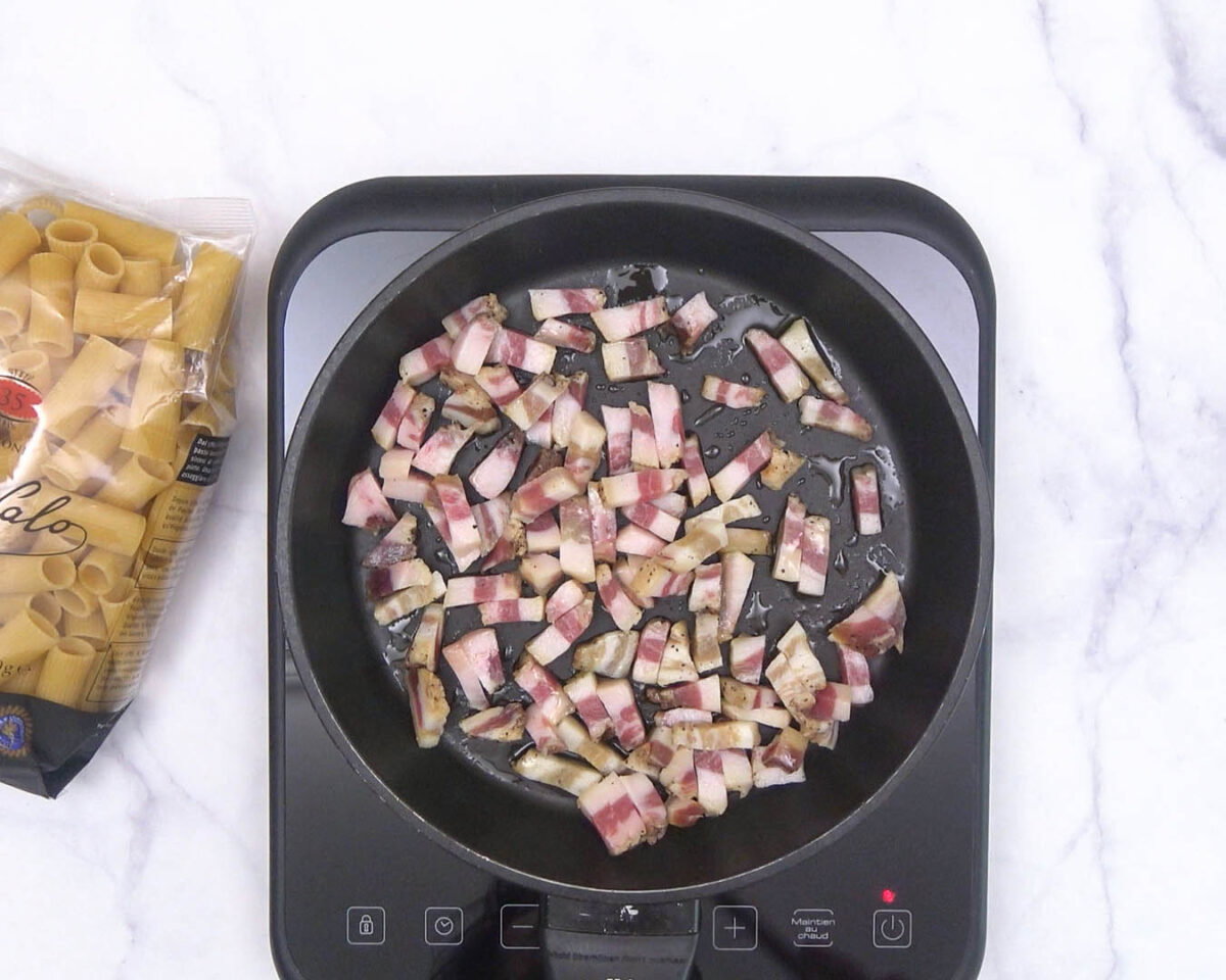 rigatoni carbonara paso 8