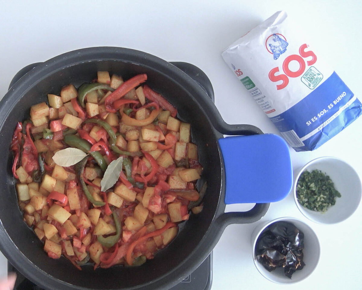 arroz con bacalao paso 18
