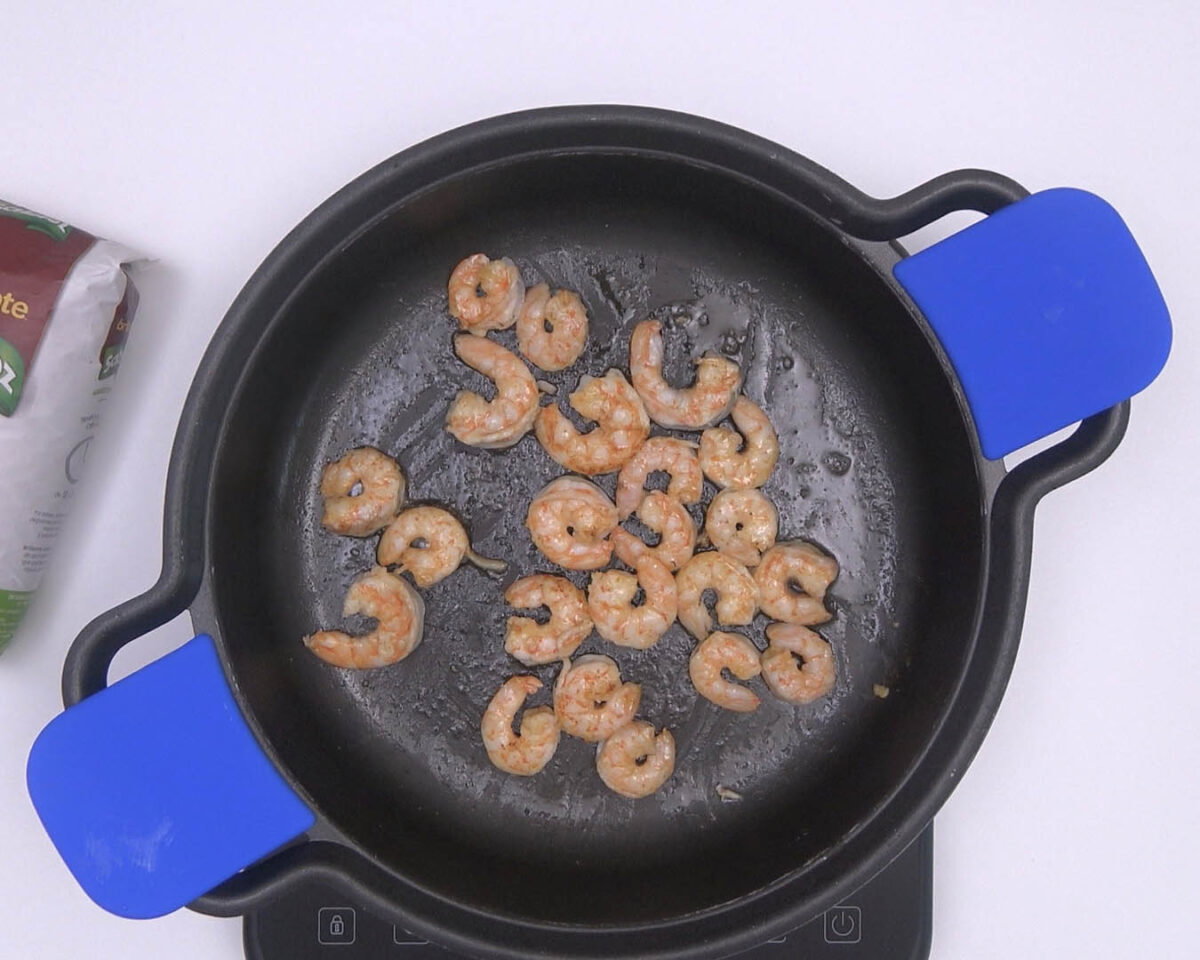 arroz con langostinos paso 11