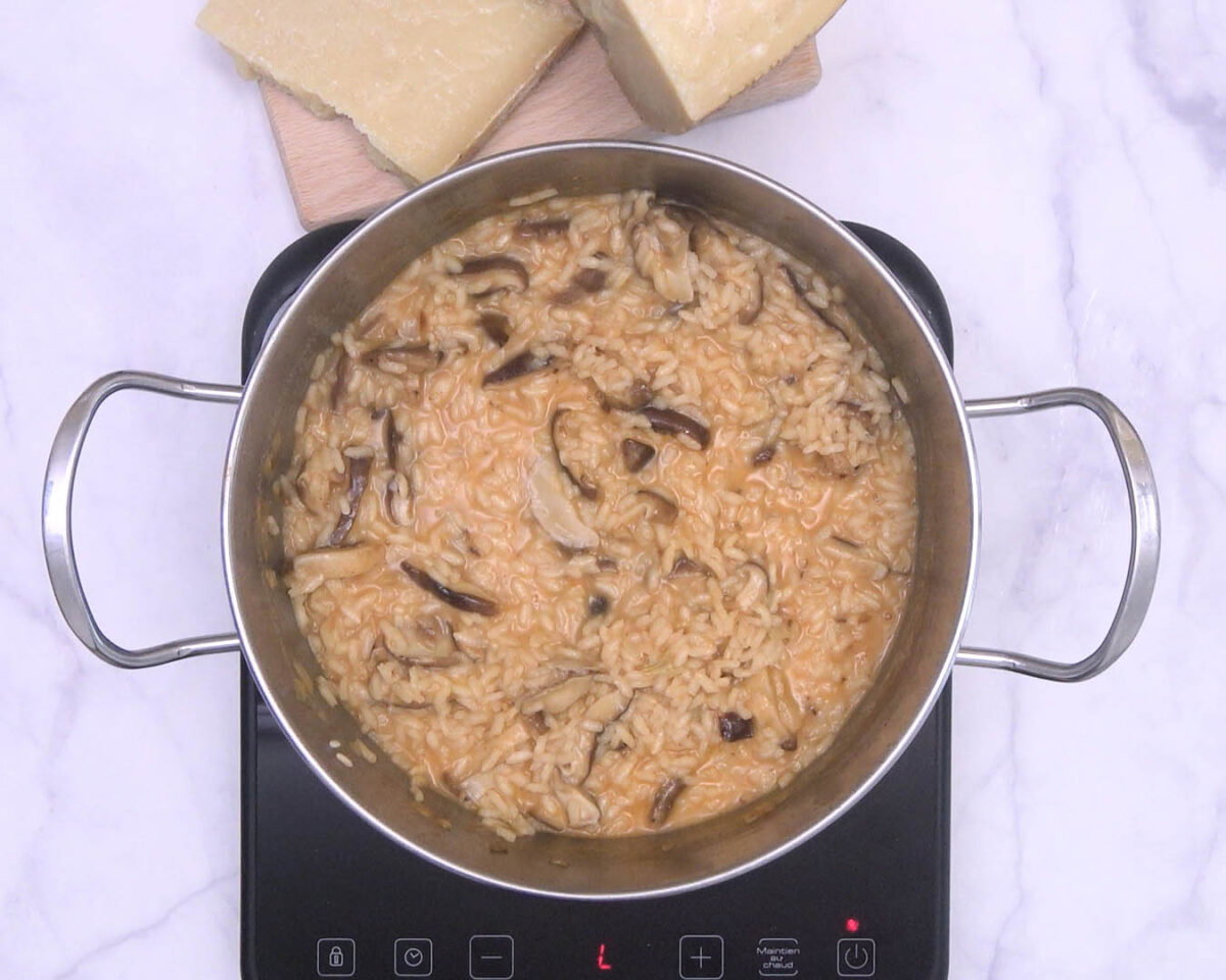 arroz cremoso con setas y queso grana padano paso 16