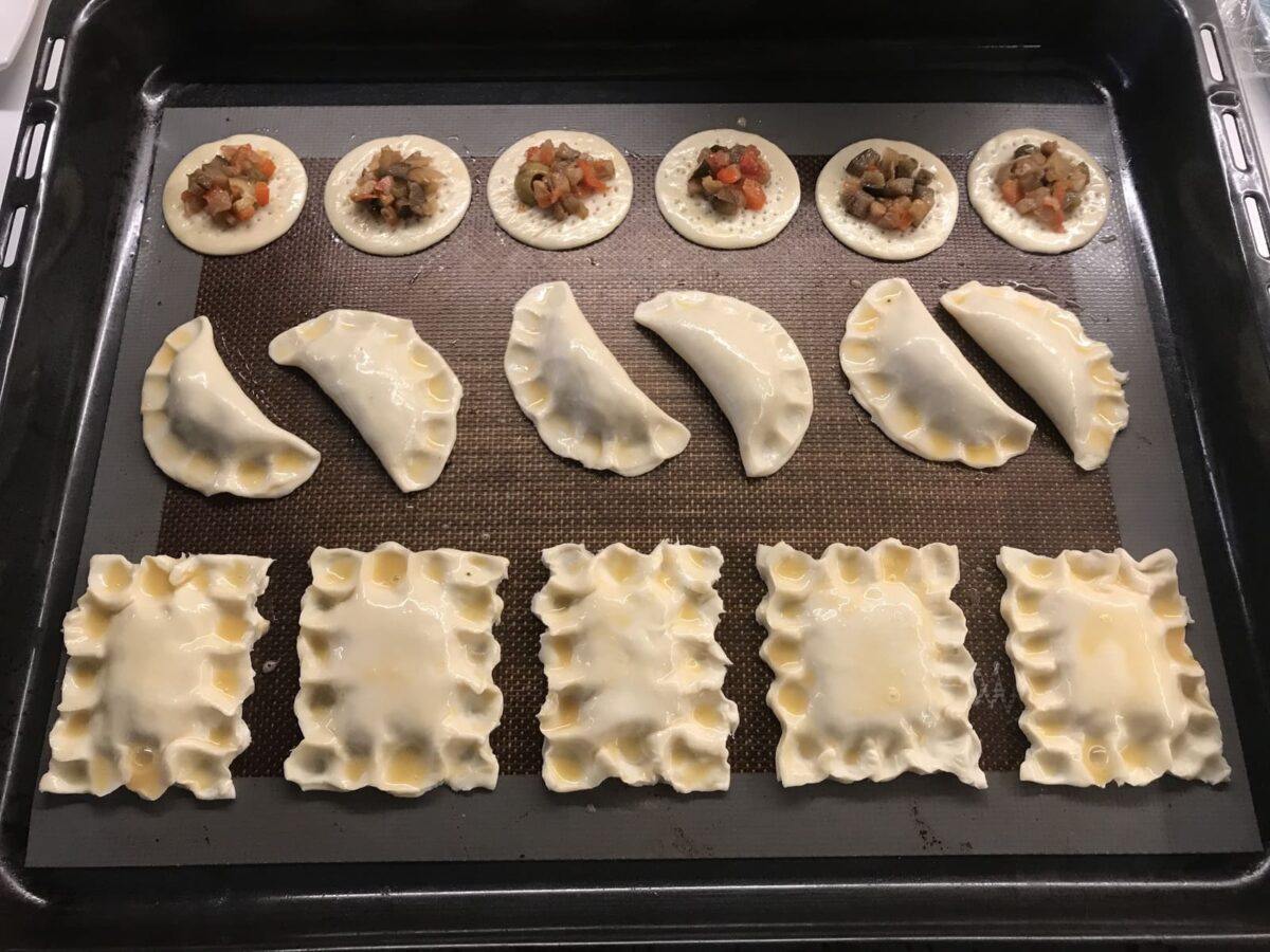 canapés con hojaldre ideas de aperitivos navideos paso 15