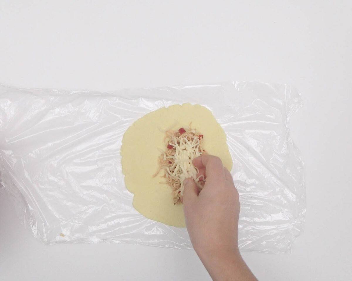 empanadas venezolanas de pollo y queso paso 20
