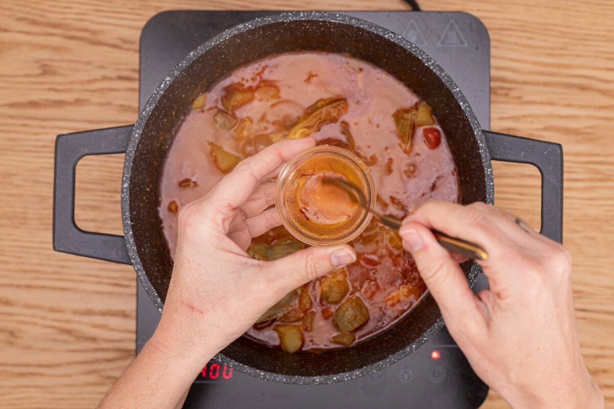 guiso de patatas y alcachofas paso 14