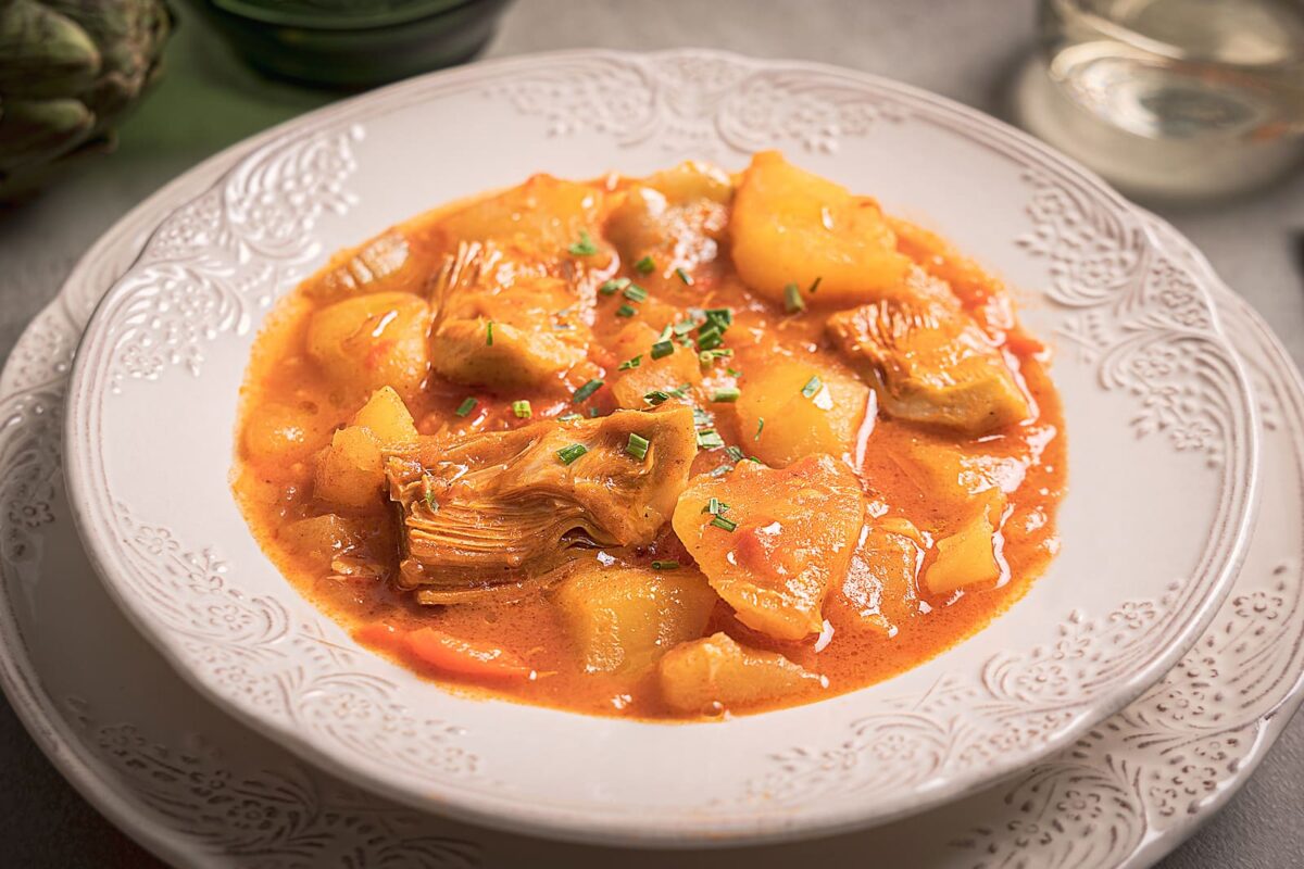 guiso de patatas y alcachofas paso 15