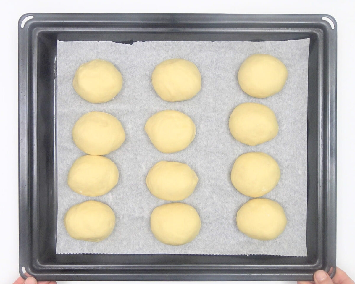 panecillos de leche paso 16