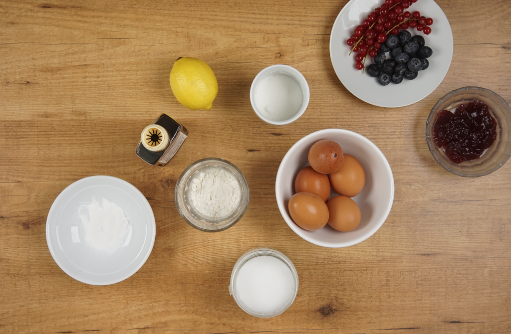 Panqueques sin leche con frutos rojos