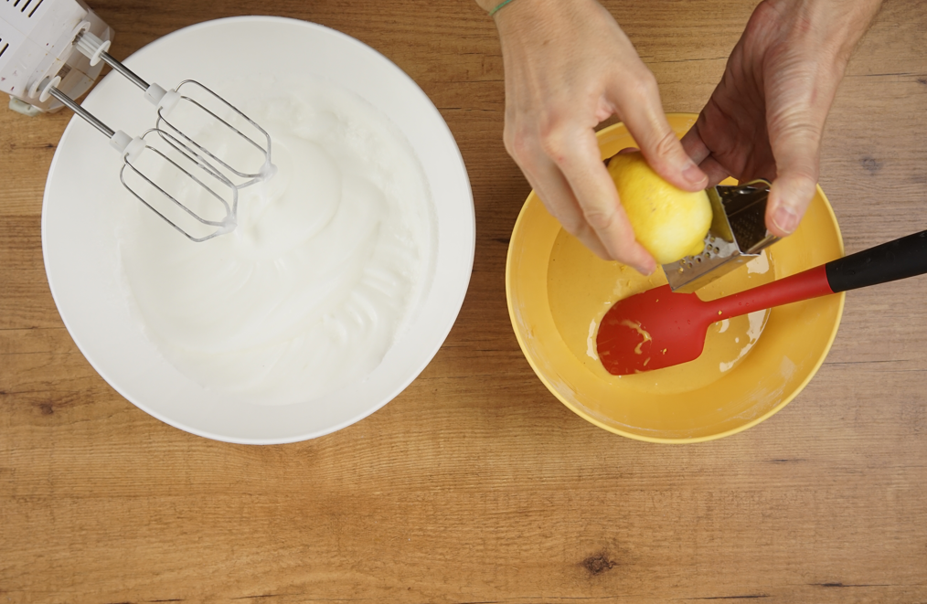 Panqueques sin leche con frutos rojos