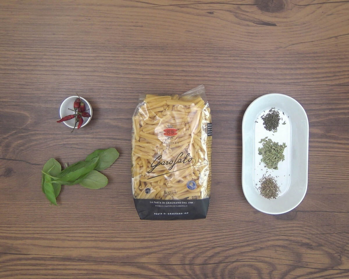 pasta arrabbiata paso 1