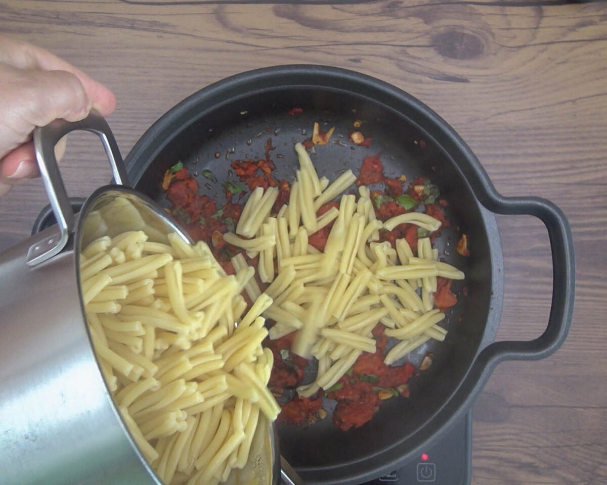 pasta arrabbiata paso 10