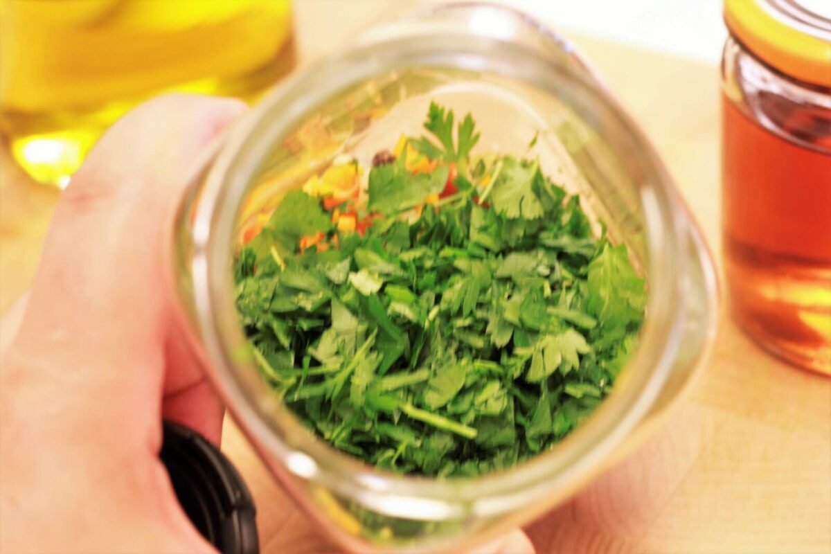 salsa chimichurri paso 6