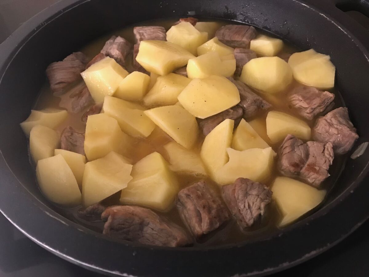 sukalki guiso húngaro paso 5