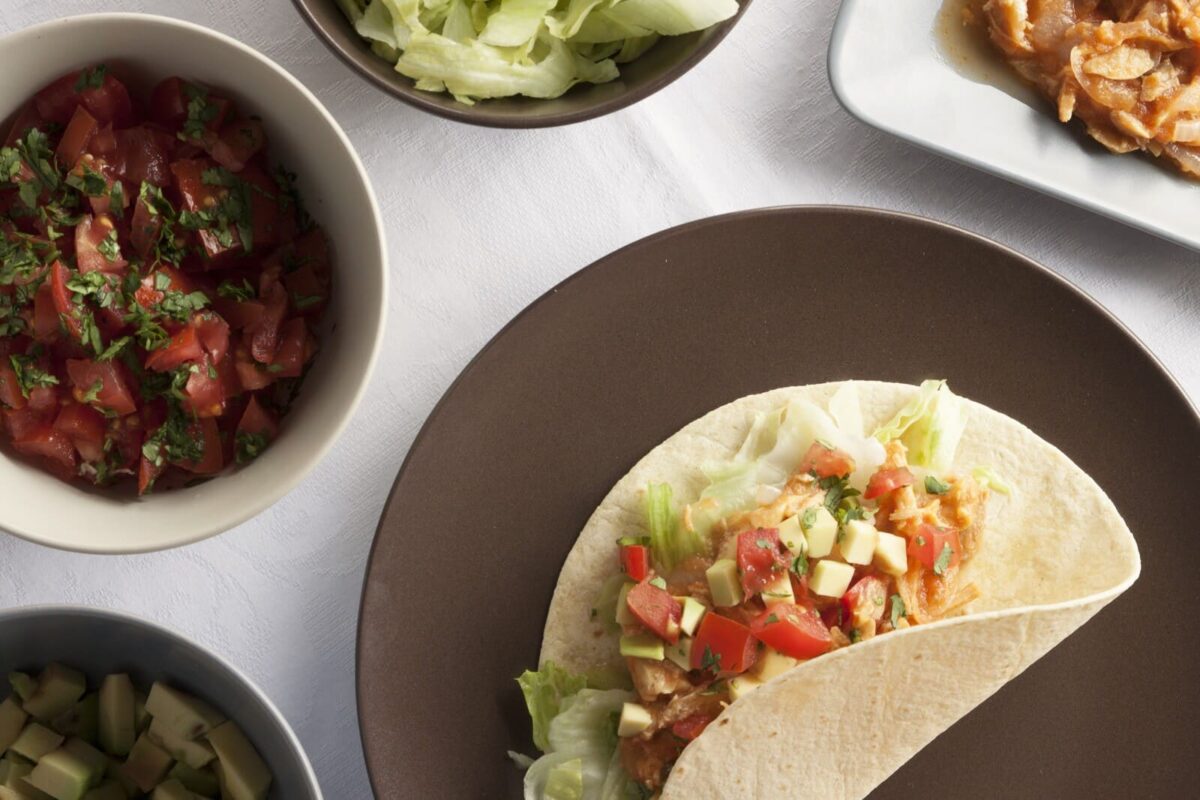 tacos mexicanos de tinga de pollo paso 25